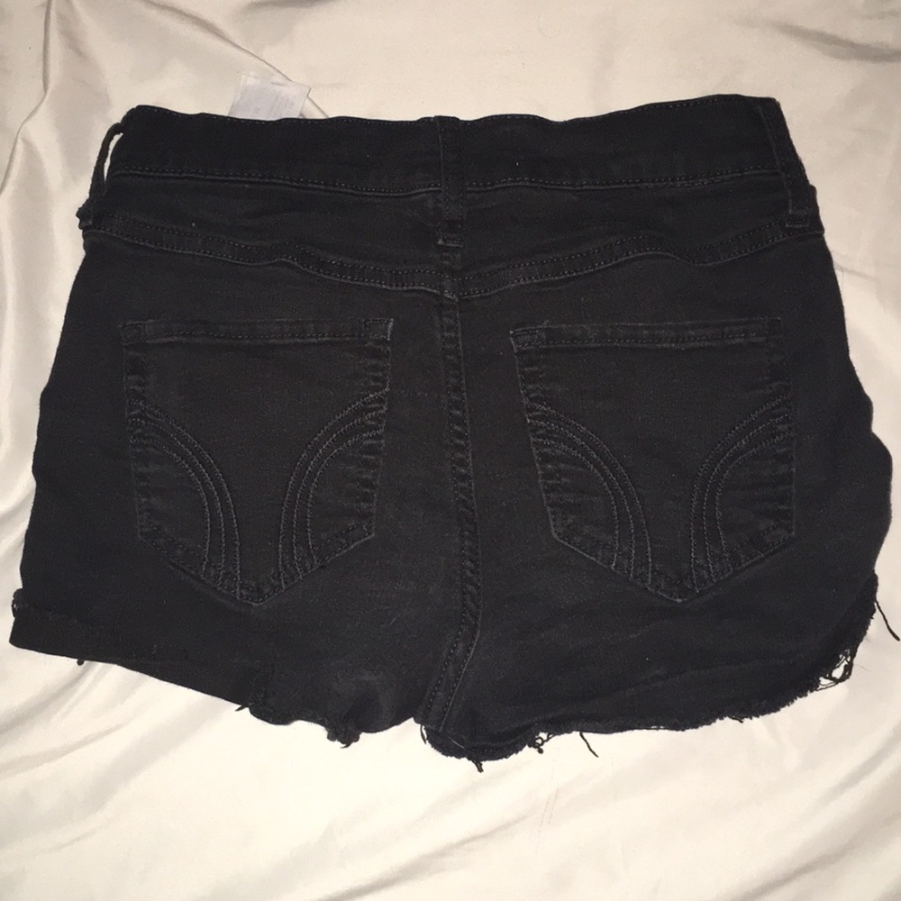 BLACK HOLLISTER SHORTS